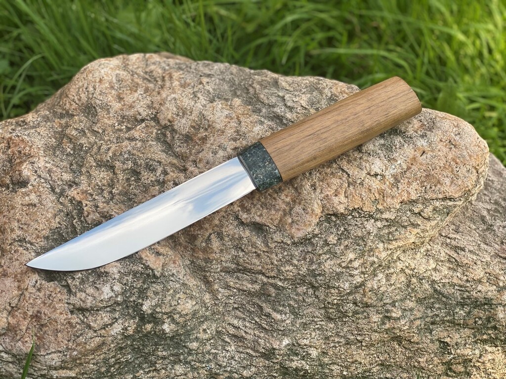Якутская сталь. Ножны для якутского ножа.