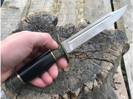 Нож Разведчика (сталь D2, рукоять граб)