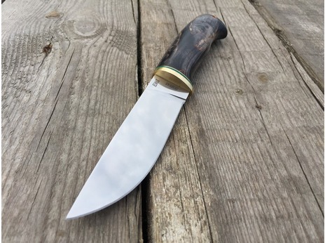 Нож Егерь (elmax, рукоять стабилизированная карельская береза)